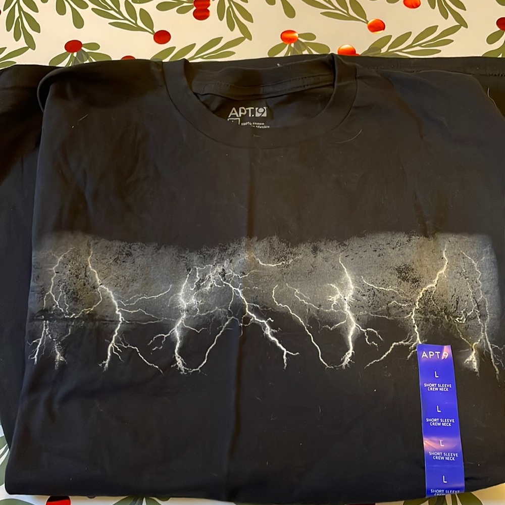 Men’s 100% cotton graphic T shirt